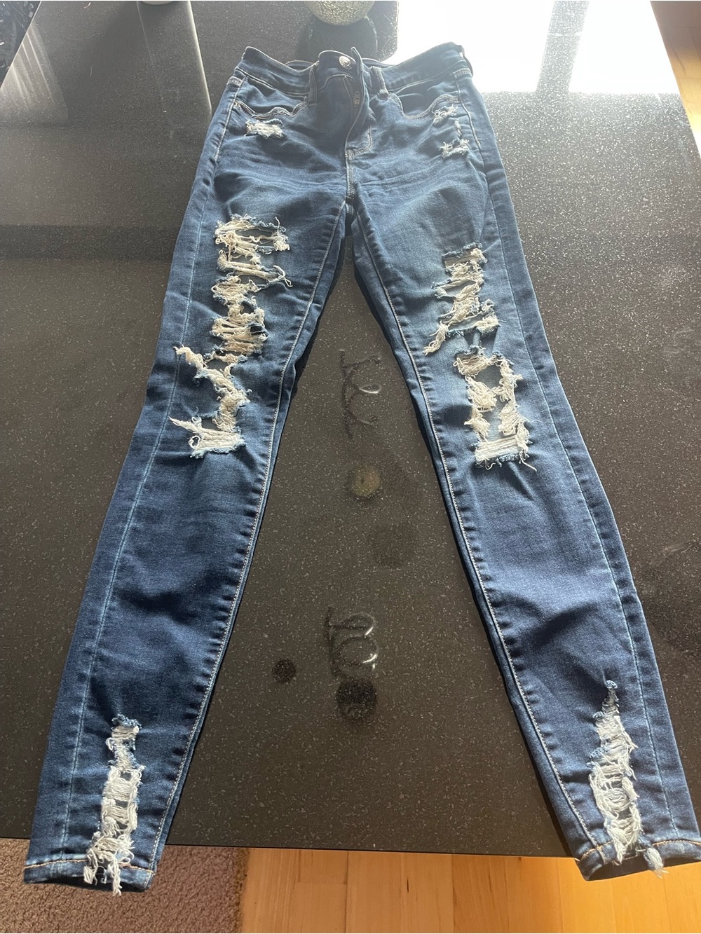 American Eagle Outfitters Distressed Dark Blue Skinny Jeans